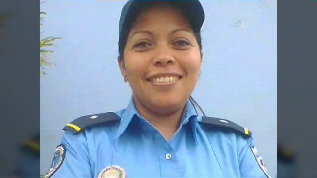 INTIMO Policia de Nicaragua mamando verga XXX