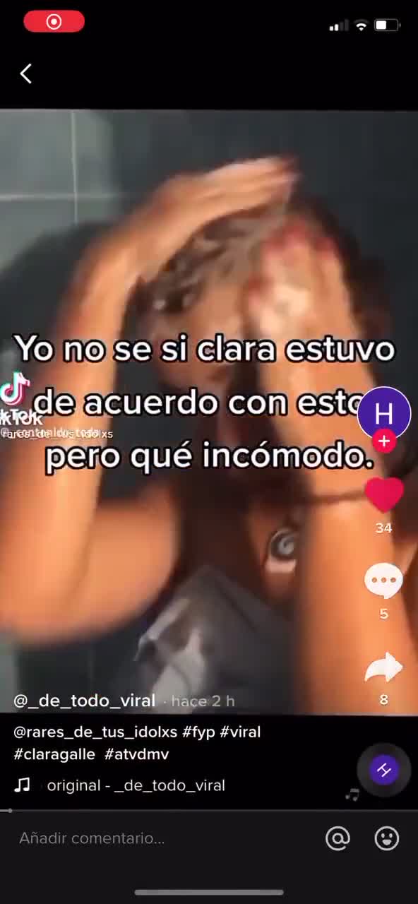 Video intimo Clara Galle en la ducha 