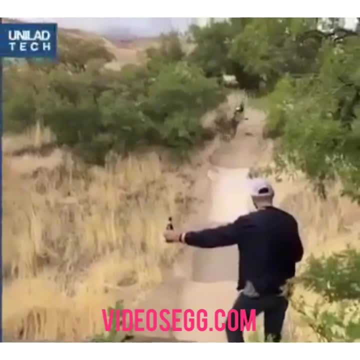 Video viral de la bicicleta y la botella