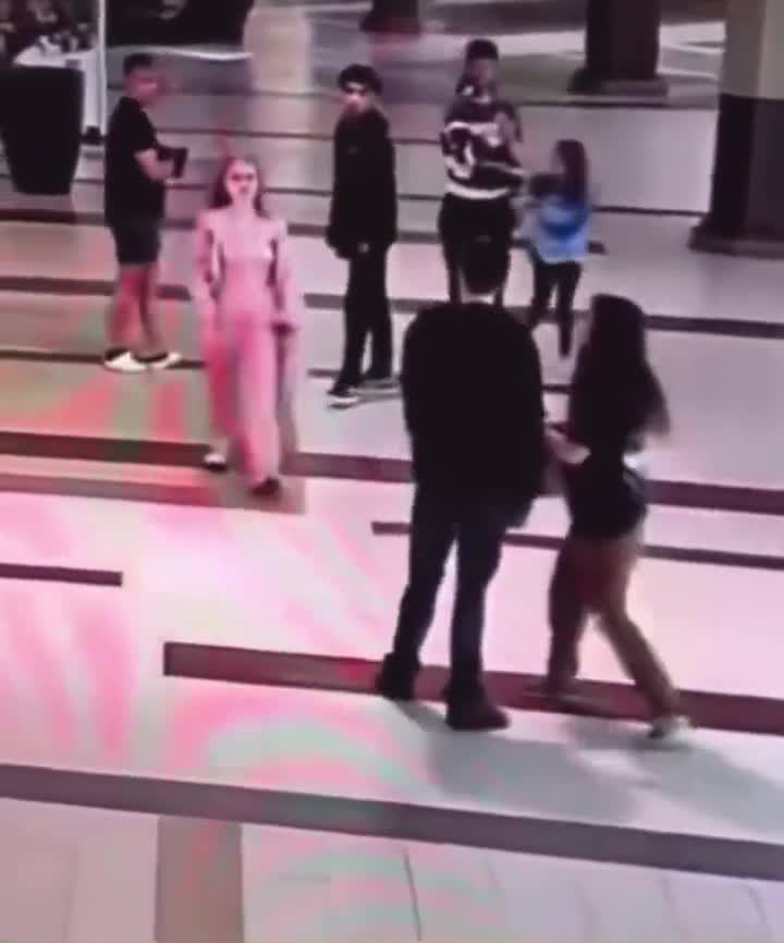 Watch Britt Barbie Fight In Mall Leaked Video On Twitter