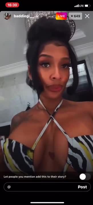 Baddiegi big boobs on instagram live
